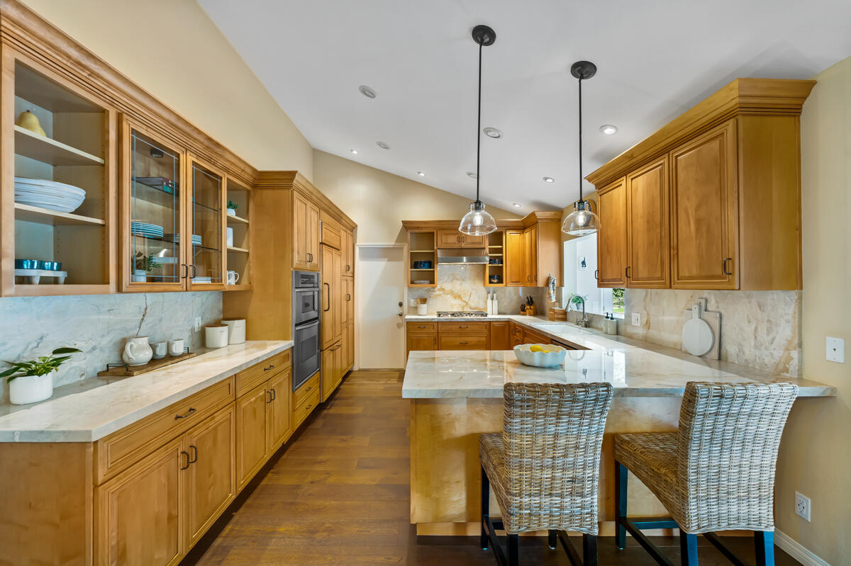 868 N San Marcos Road