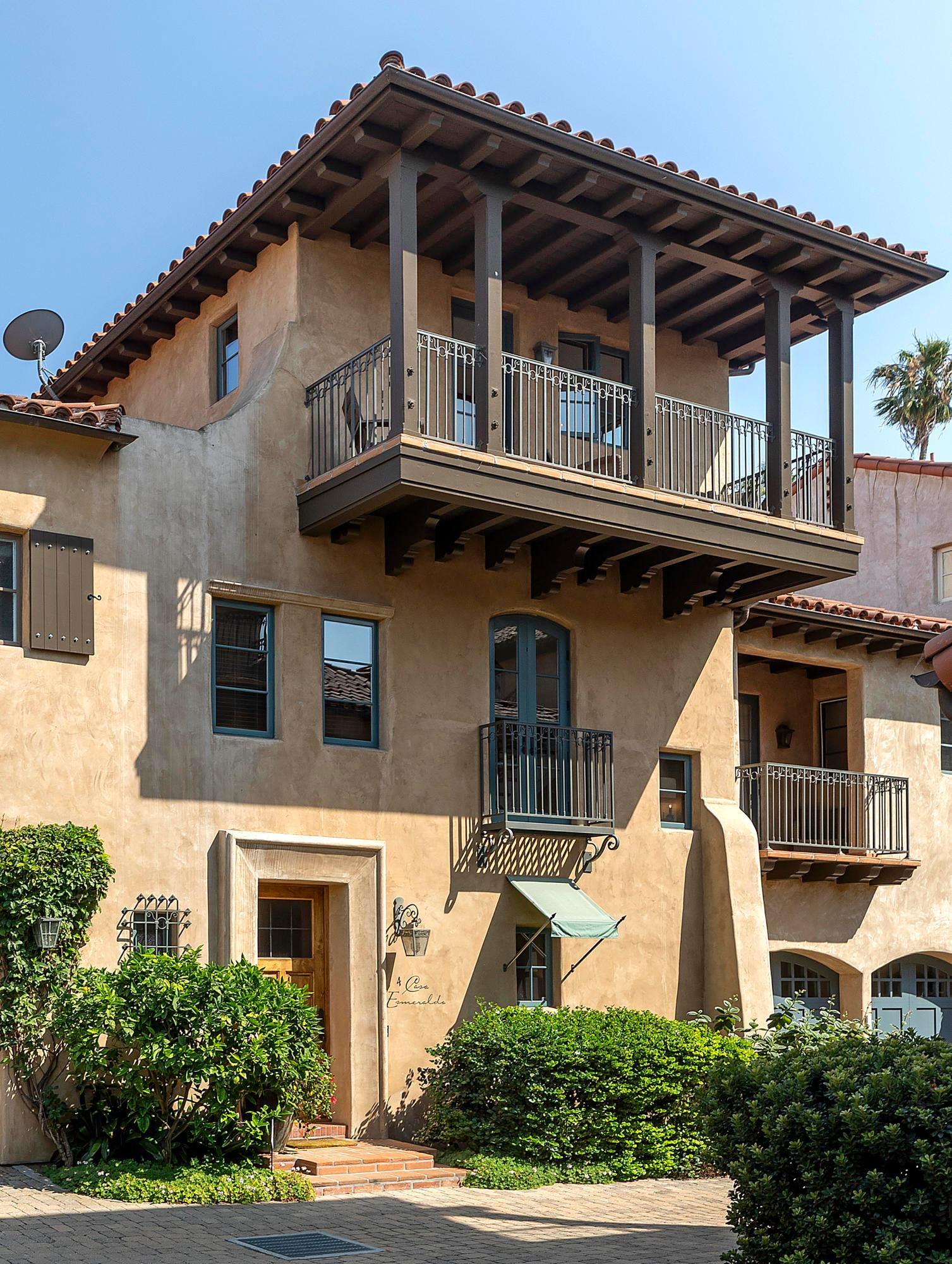 618 Anacapa Street Unit: #4