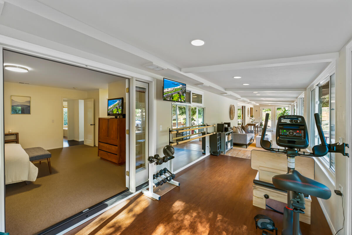 868 N San Marcos Road