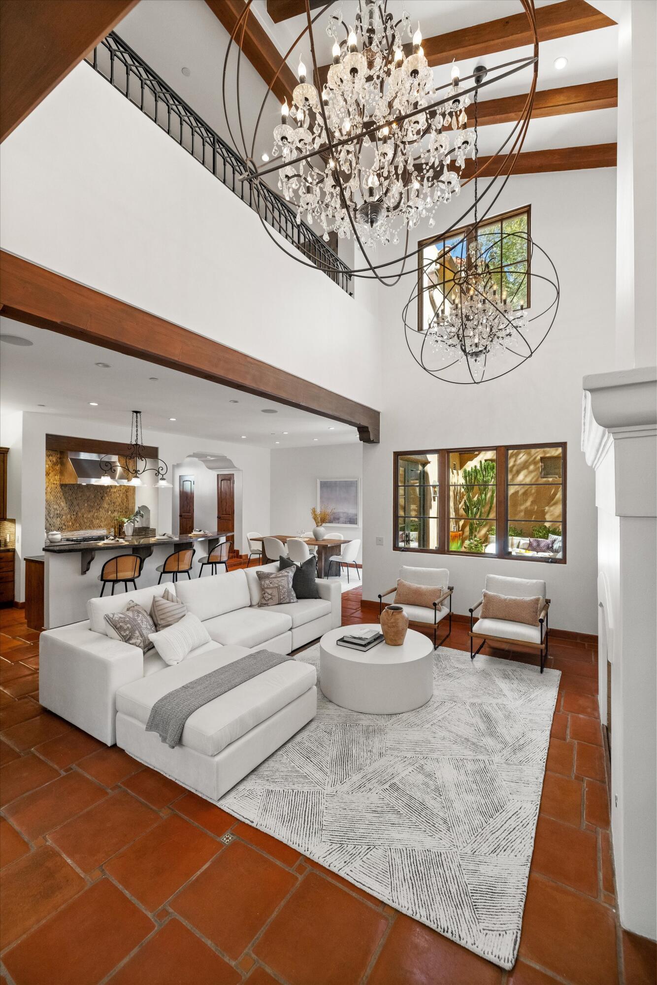 618 Anacapa Street, 4