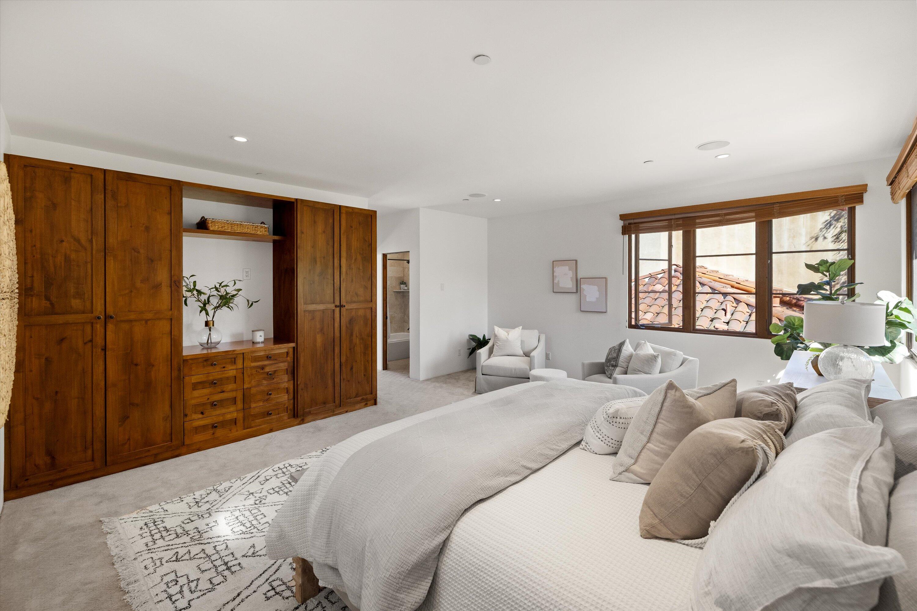 618 Anacapa Street, 4