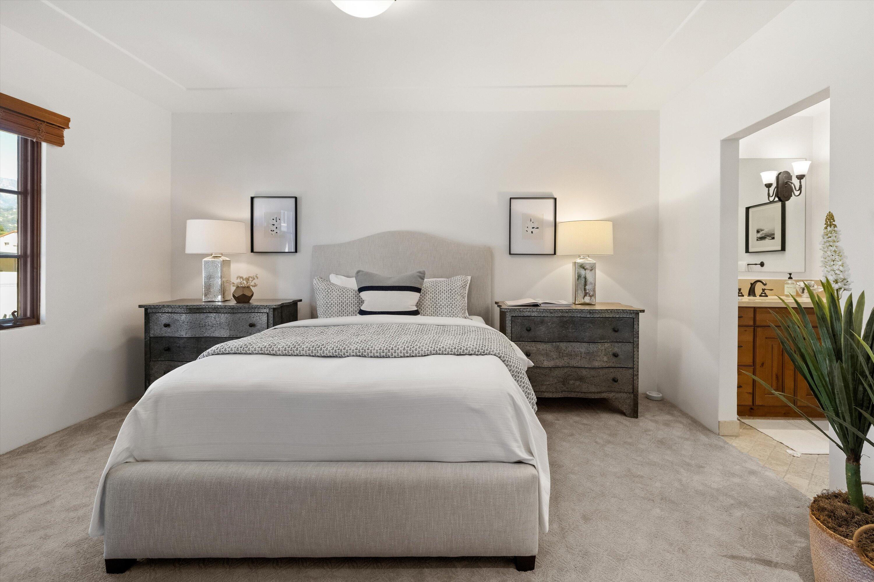 618 Anacapa Street, 4