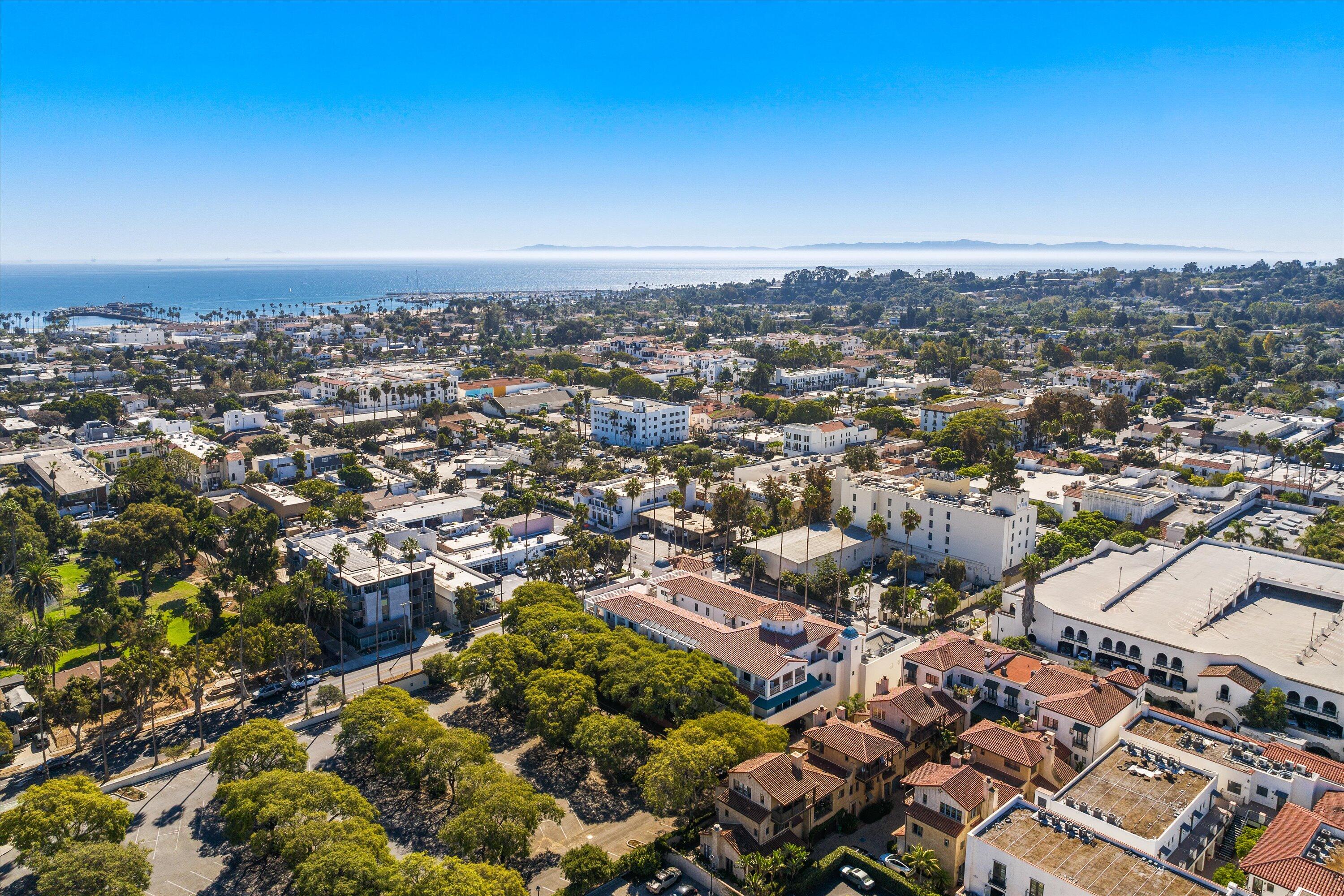 618 Anacapa Street, 4