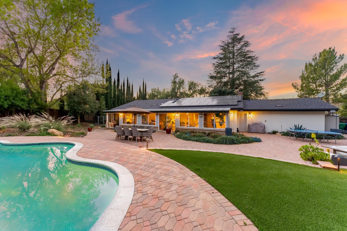 868 N San Marcos Road