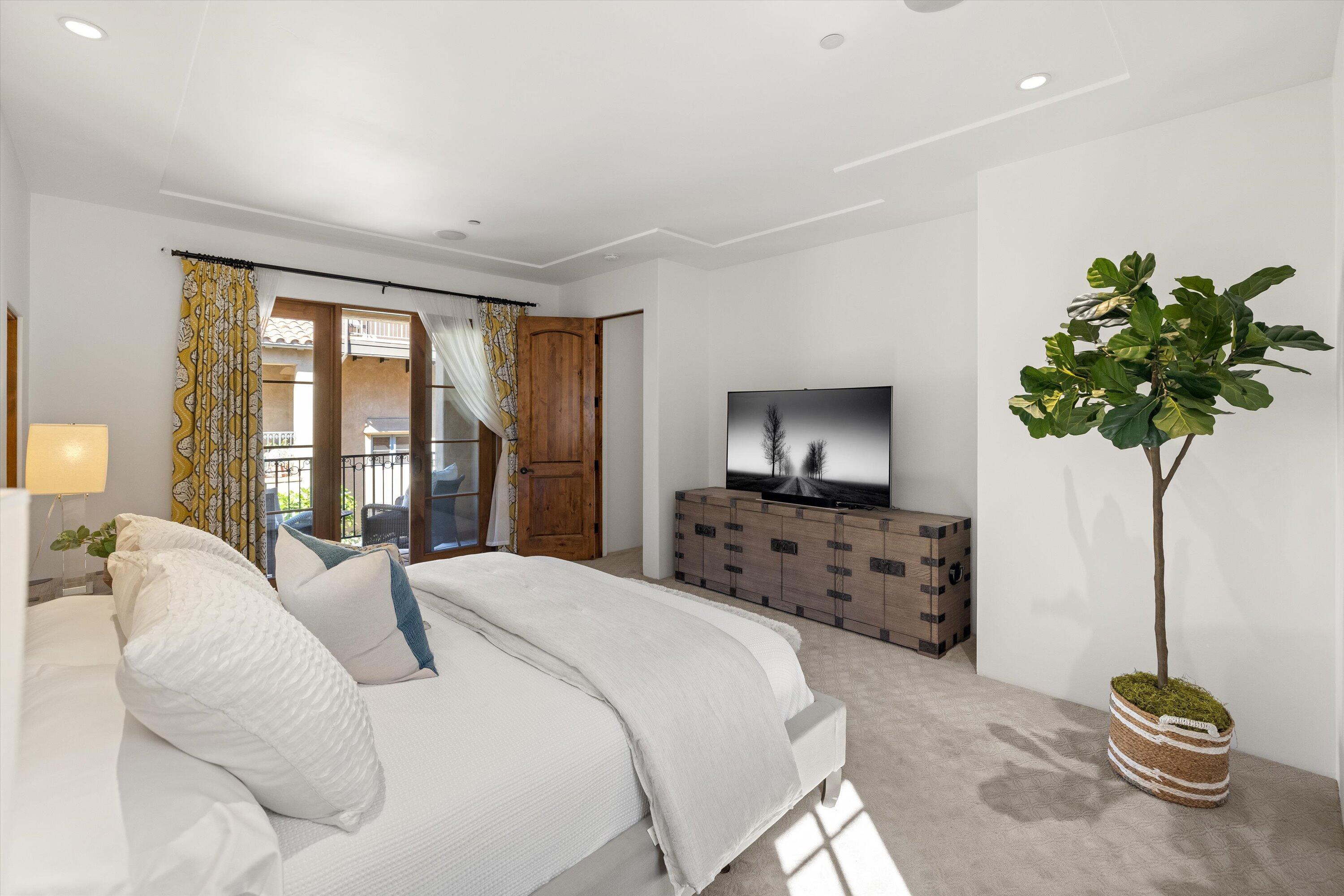 618 Anacapa Street, 4