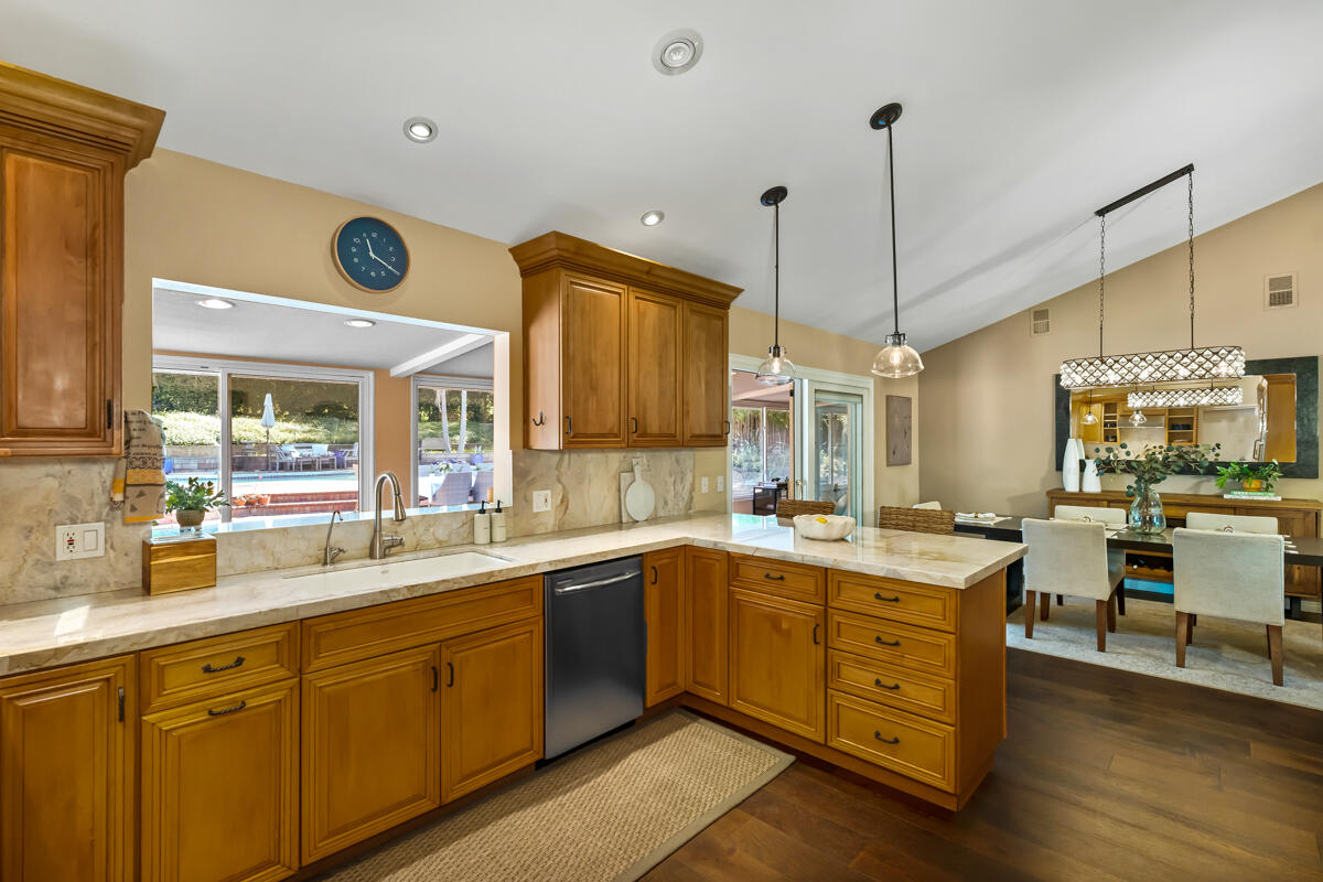 868 N San Marcos Road