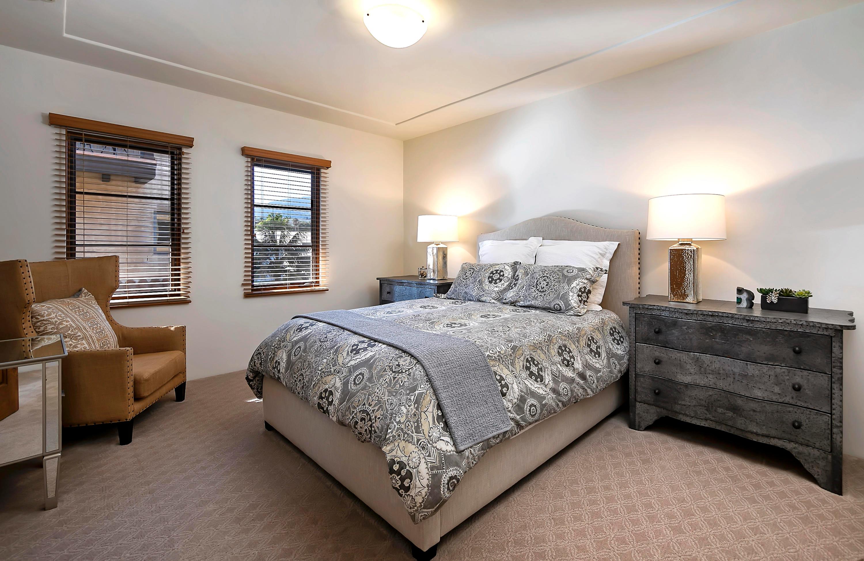 618 Anacapa Street Unit: #4